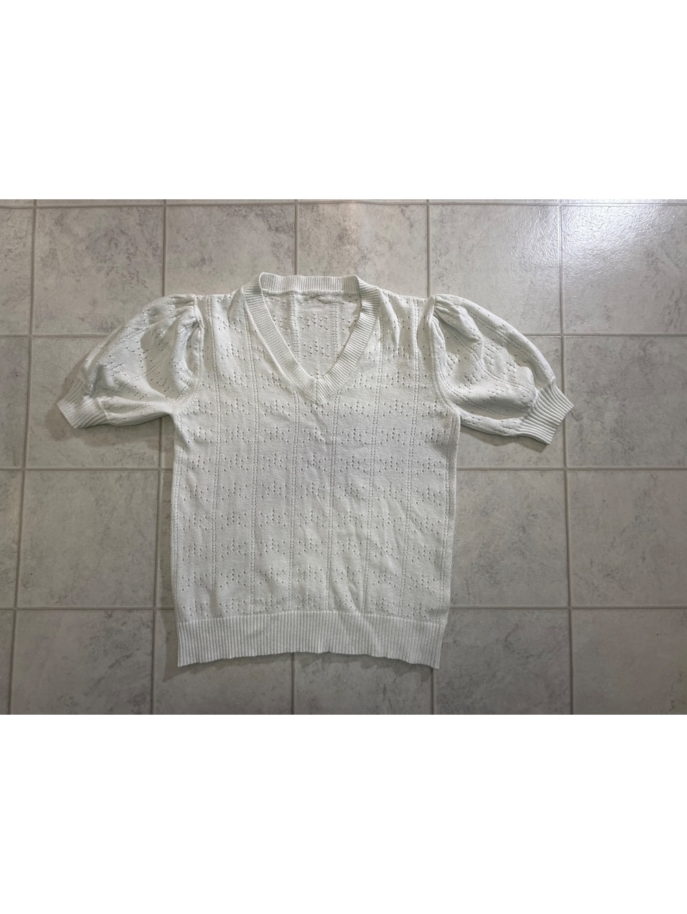 White V-Neck Short Puff Sleeve Knit Sweater
